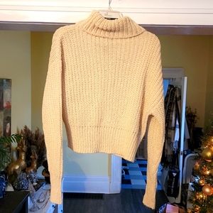 Women's crop knit sweater